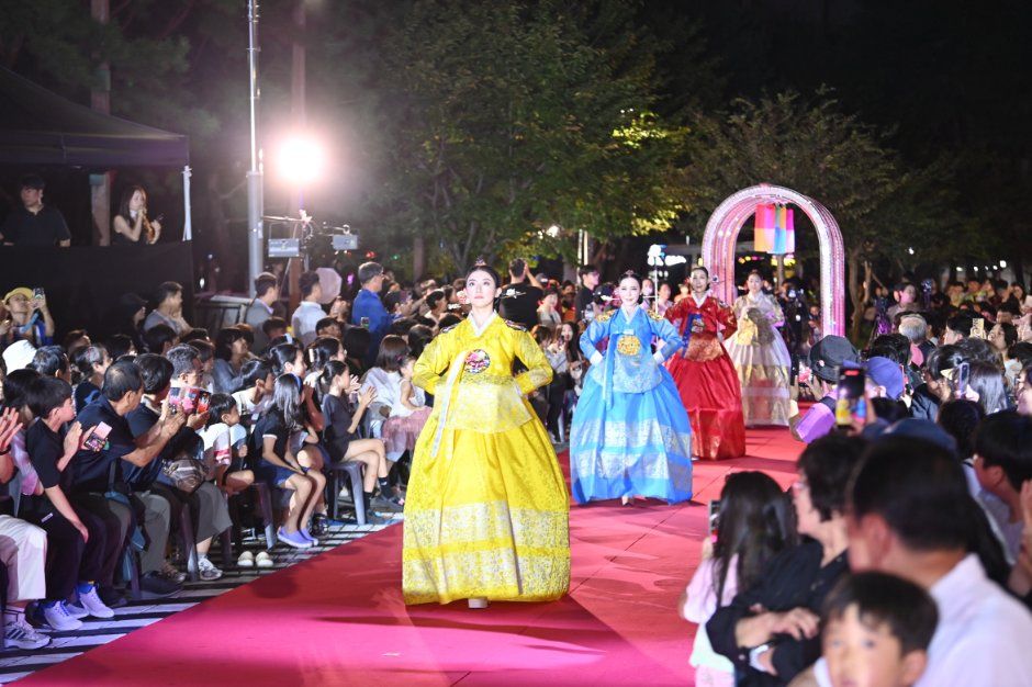 한국관광공사 하남이성산성문화제 모습