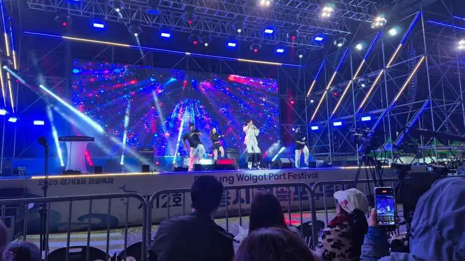 시흥월곶포구축제 모습