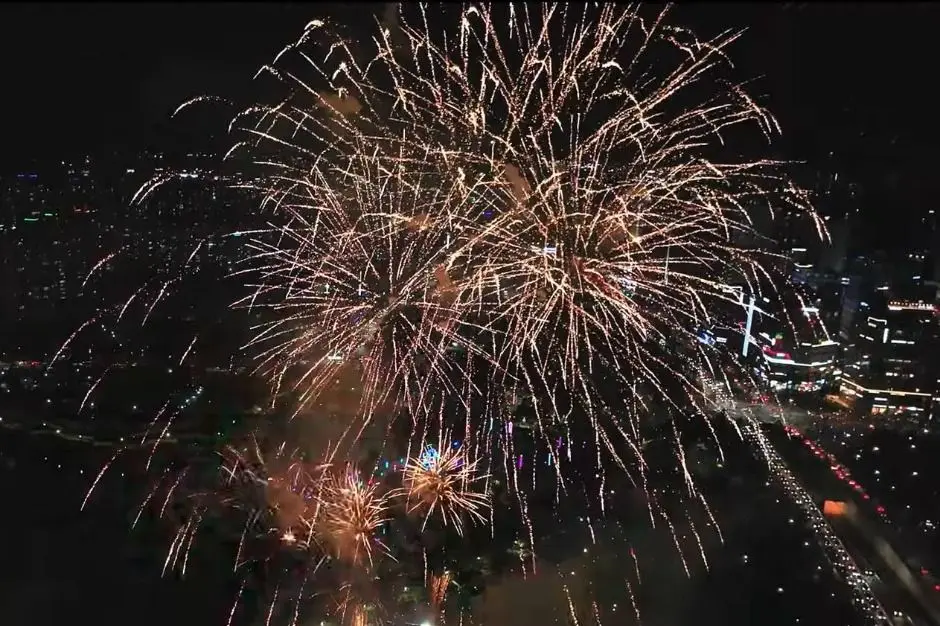 한국관광공사 운정호수공원 불꽃축제 모습 2