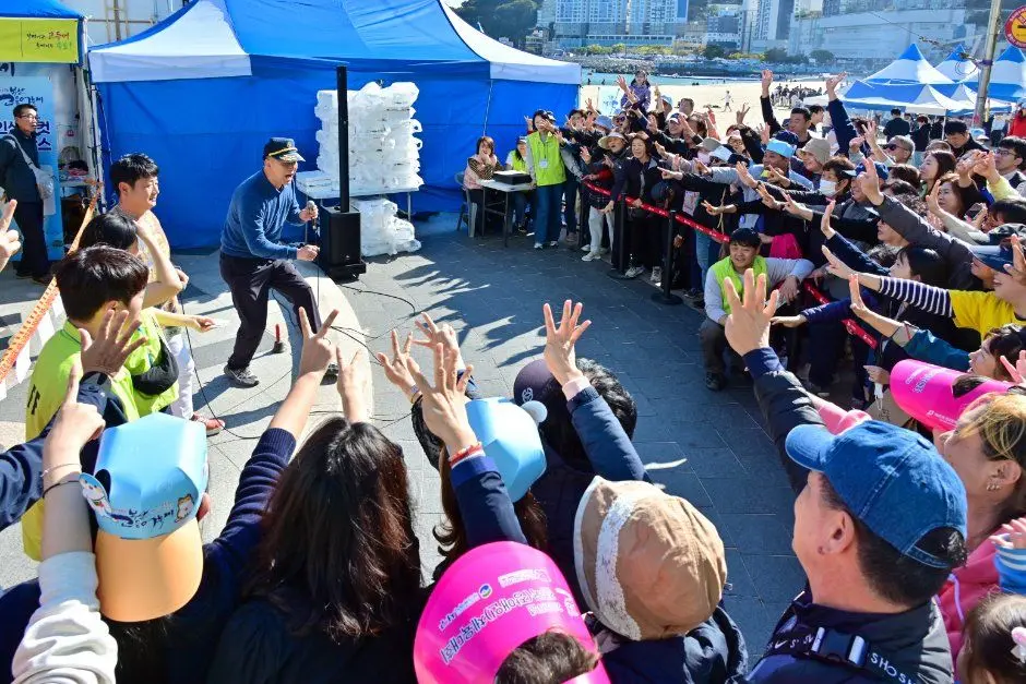 한국관광공사 부산고등어축제 모습 2