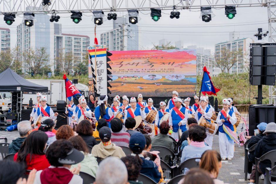 한국관광공사 Pyeongtaek Wonpyeong Ferry Silver Grass Festival 5